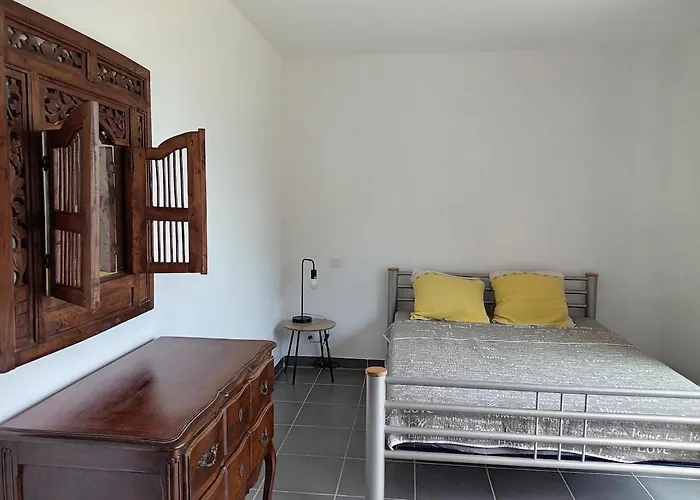 Haute-corse Bas De , 2 De 70 M2 , Vue , Jardin Et Terrasse Апартаменты