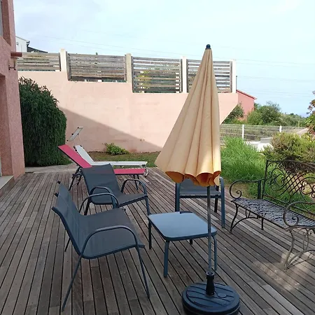 Haute-corse Bas De , 2 De 70 M2 , Vue , Jardin Et Terrasse Apartament