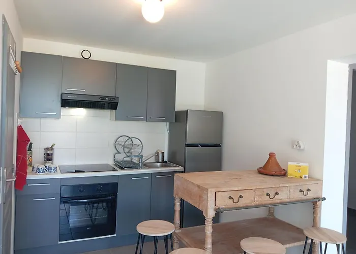 Haute-corse Bas De , 2 De 70 M2 , Vue , Jardin Et Terrasse Lejlighed *